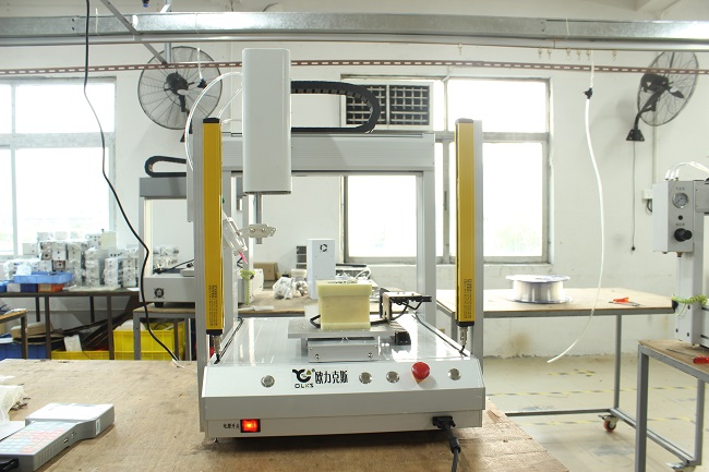 uv9.1成人免费看片机.JPG uv9.1成人免费看片机.JPG